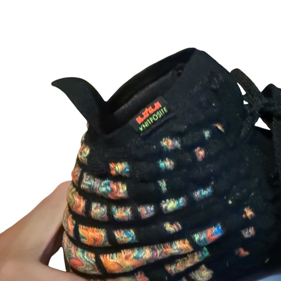 NIKE Lebron XVII 17 Black Multi-color James Gang Size 12 - Picture 5 of 6